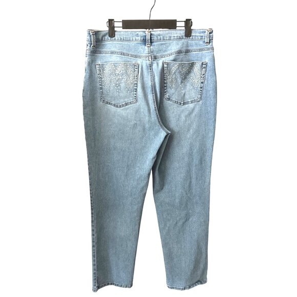 Gloria Vanderbilt Amanda Light Wash Denim Jeans Embellished Back Pockets Size 16 - Picture 3 of 4